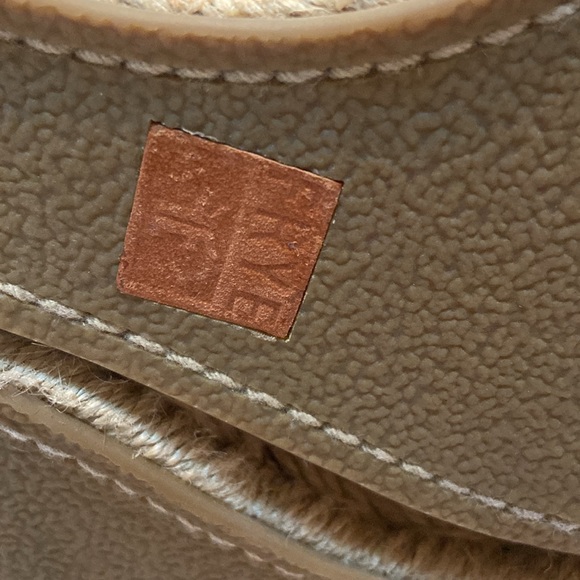 FRYE ROBERTA STRAP Size 9 Espadrille Wedge Zip Back Open Toe Sandal - Picture 6 of 8